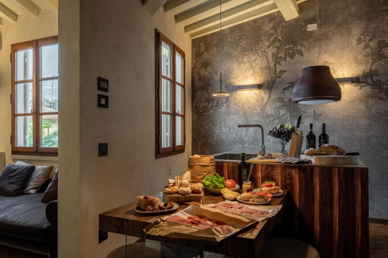 Oltrarno 1881 Apartments 佛罗伦萨 外观 照片